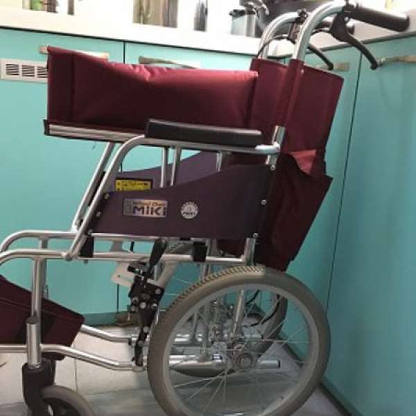低价转让优质手动轮椅，95减新少经验～